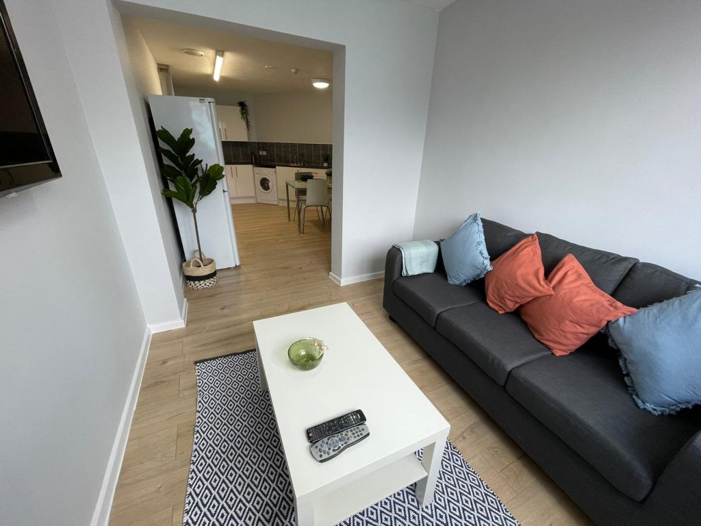 X1 Borden Court | Student Accommodation Liverpool | Standard Room | Living Room in a Flatshare